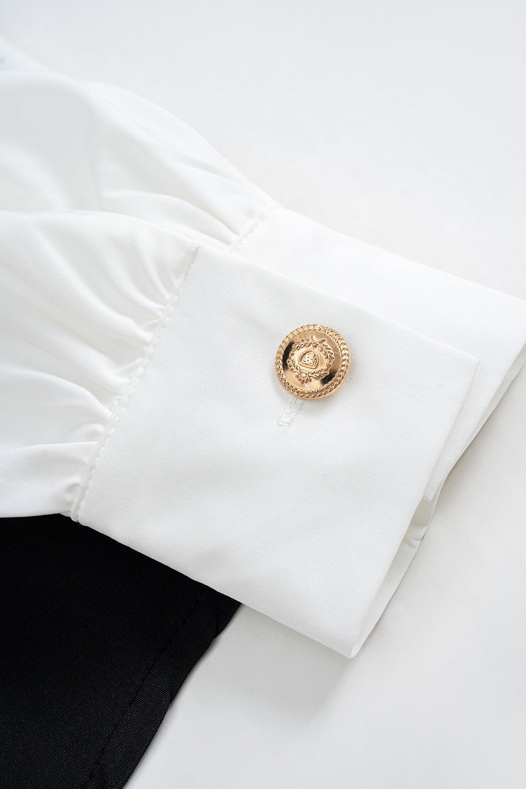 Metallic Decor Contrast Pleated V-Neck Long-Sleeve Shirt